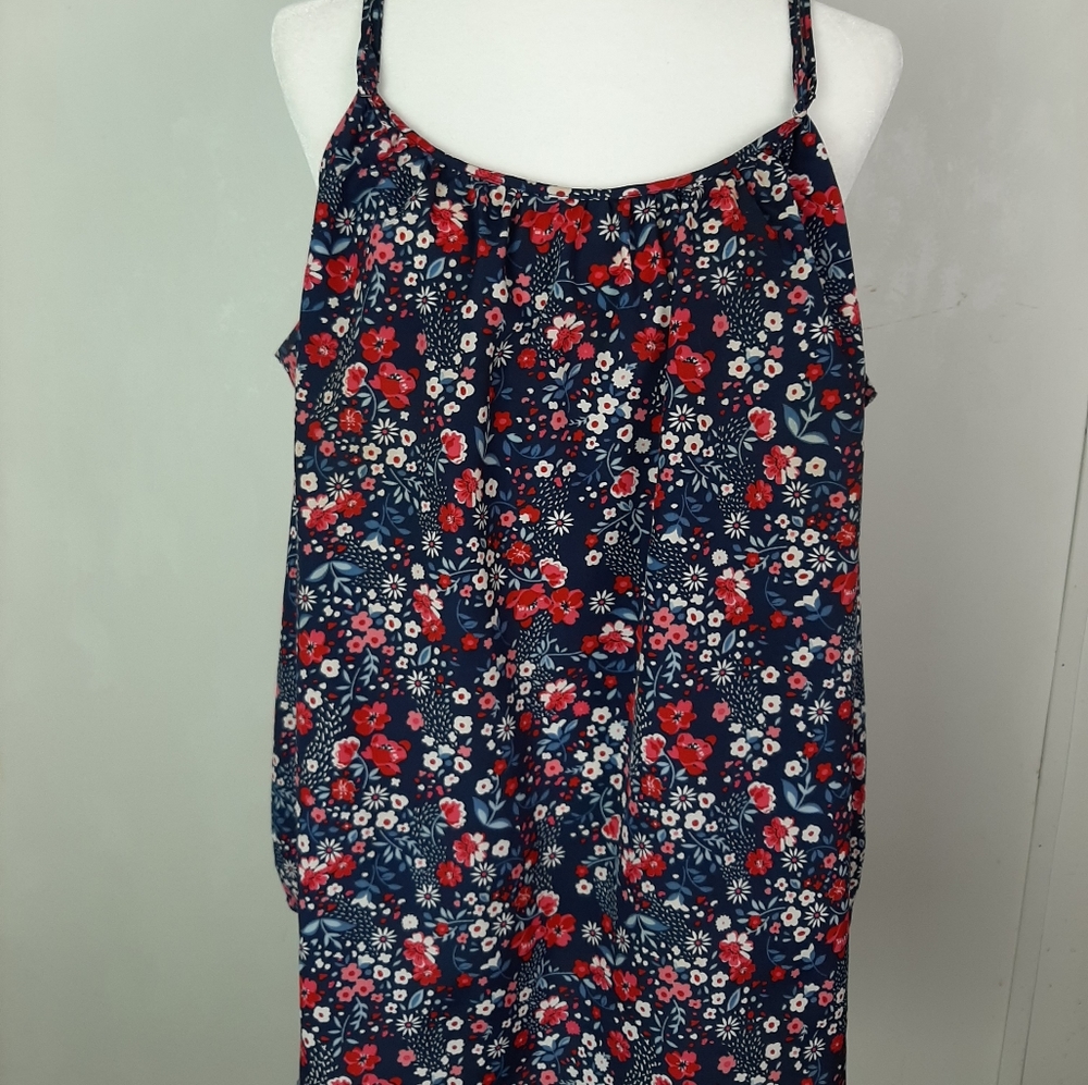 Faded Glory Floral Adjustable Top 3X (22w-24w)